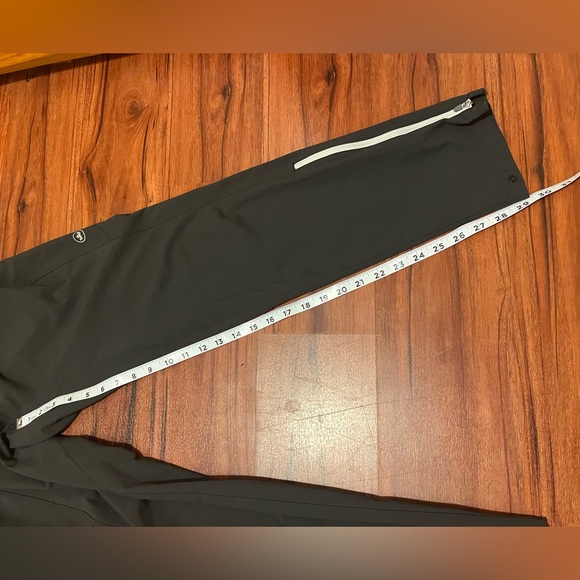 Peter Millar Men's Calgary Action-Stretch Training Pants - Picture 12 of 13